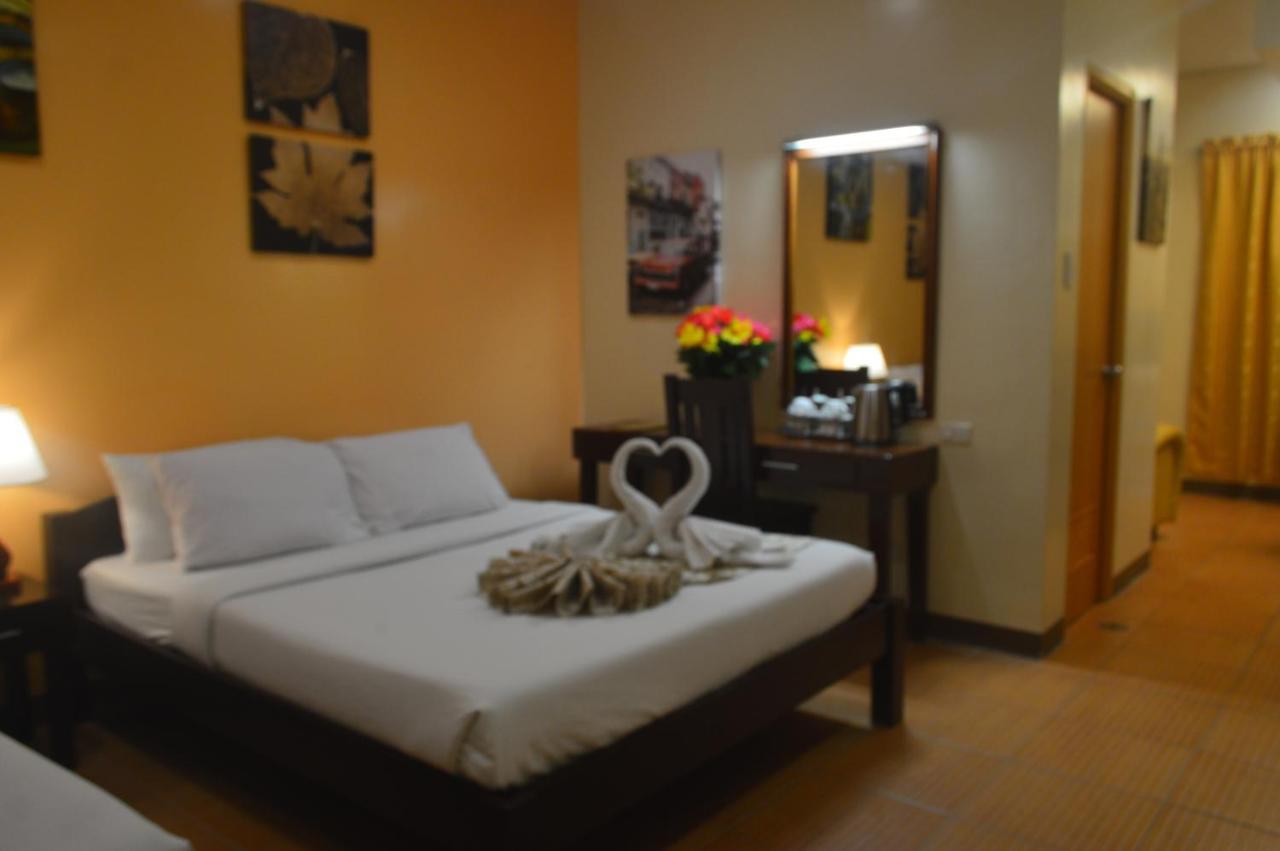 Sea Garden Resort Iloilo Pavia Buitenkant foto